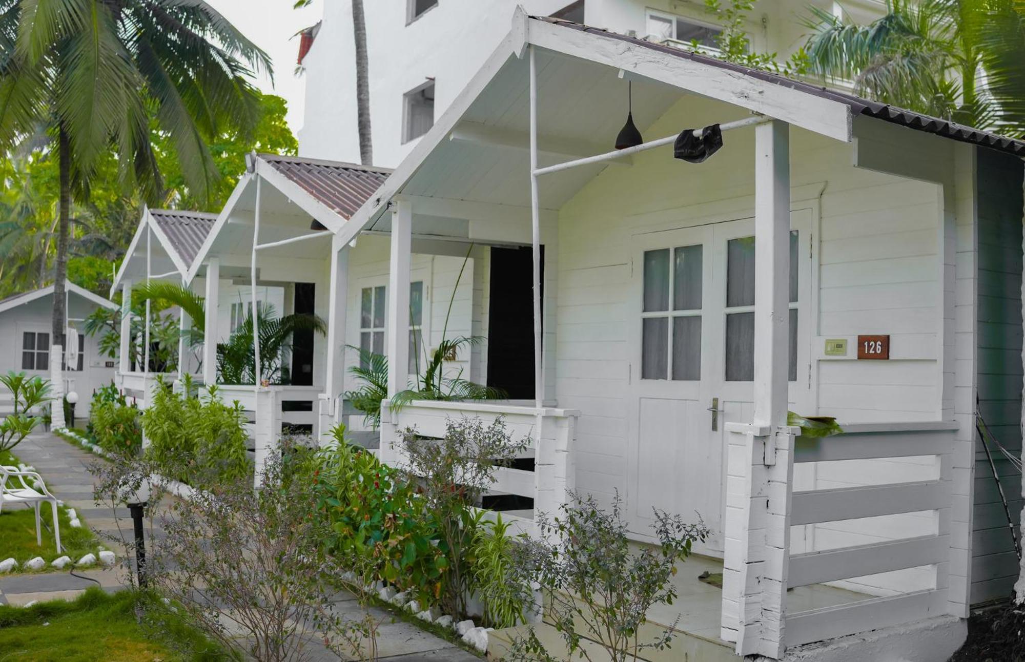 Seabliss Cottages Morjim Buitenkant foto